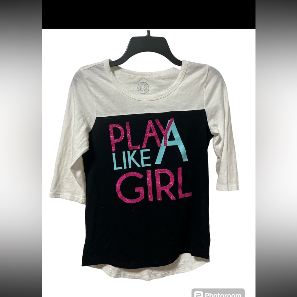 Girl shirt size 16